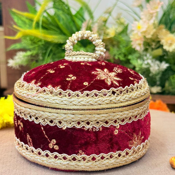 Jodidaarr Royal Maroon Laddu Box – A Regal Gifting Choice